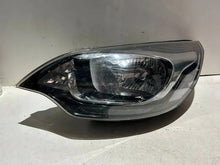 Laden Sie das Bild in den Galerie-Viewer, Frontscheinwerfer Kia Rio III 921011W Links Scheinwerfer Headlight SCH7936418286mu