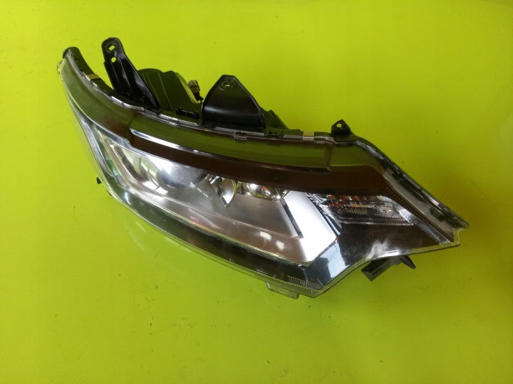 Frontscheinwerfer Mitsubishi Outlander III 8301C854 LED Rechts Headlight SCH7937176905hl