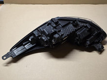 Laden Sie das Bild in den Galerie-Viewer, Frontscheinwerfer Kia Sportage IV 92102F1500 Full LED Rechts Headlight SCH7938453648mm