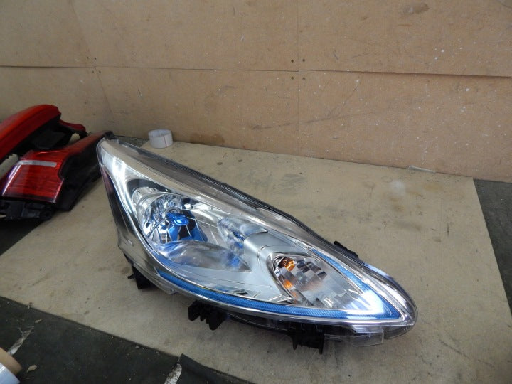 Frontscheinwerfer Nissan I 1EE011334-02 Rechts Scheinwerfer Headlight SCH7946512414pg