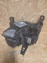 Laden Sie das Bild in den Galerie-Viewer, Frontscheinwerfer Jeep Grand Cherokee Wk2 323524 Xenon Rechts Headlight SCH7946743815hb