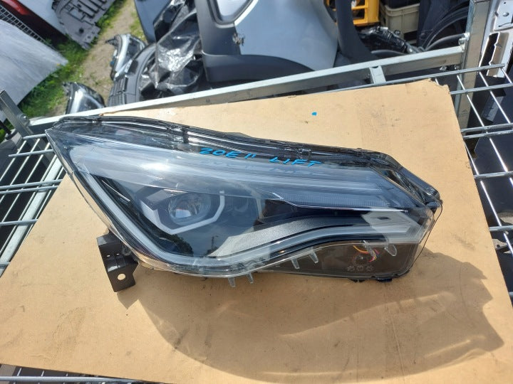 Frontscheinwerfer Renault Zoe 260100279R Rechts Scheinwerfer Headlight SCH7952331039ow