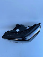 Laden Sie das Bild in den Galerie-Viewer, Frontscheinwerfer BMW 5 5A798D7-09 LED Links Scheinwerfer Headlight SCH7954707246uc