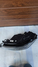 Load image into Gallery viewer, Frontscheinwerfer VW Passat 3J1941035 Links Scheinwerfer Headlight SCH7957523983yo
