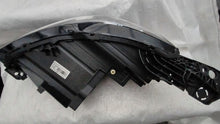 Laden Sie das Bild in den Galerie-Viewer, Frontscheinwerfer Peugeot 89911449 LED Rechts Scheinwerfer Headlight SCH7969153229wm