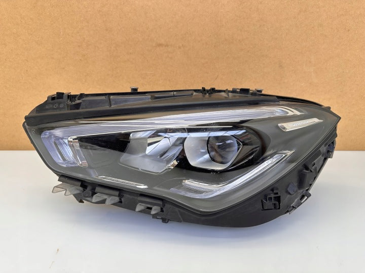 Frontscheinwerfer Mercedes-Benz Cla X118 A1189062500 A1189062600 Ein Satz SCH7974817927jf
