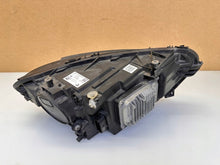 Laden Sie das Bild in den Galerie-Viewer, Frontscheinwerfer Mercedes-Benz Cla X118 A1189062500 A1189062600 Ein Satz SCH7974817927jf