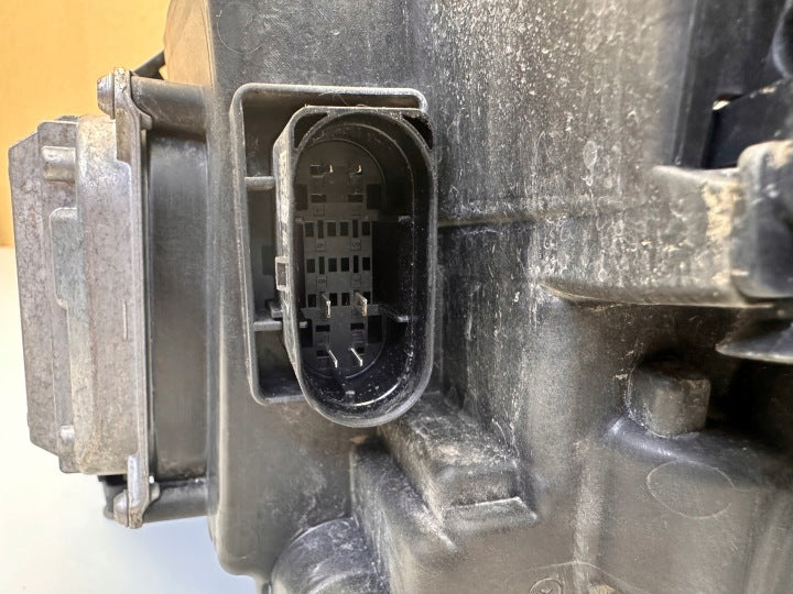Frontscheinwerfer Mercedes-Benz Cla X118 A1189062500 A1189062600 Ein Satz SCH7974817927jf