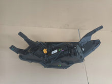 Laden Sie das Bild in den Galerie-Viewer, Frontscheinwerfer Mg Zs 81051-110S40 10266528 Rechts Scheinwerfer Headlight SCH7974873494oy