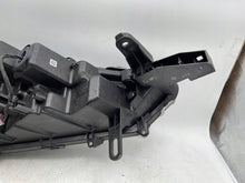 Laden Sie das Bild in den Galerie-Viewer, Frontscheinwerfer Toyota Corolla HASC016184 Links Scheinwerfer Headlight SCH7975119079mc