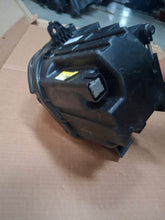 Load image into Gallery viewer, Frontscheinwerfer Hyundai Kona 92102J9100 Rechts Scheinwerfer Headlight SCH7975759523cb