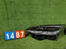 Laden Sie das Bild in den Galerie-Viewer, Frontscheinwerfer Toyota C-Hr Chr 81150F4220 Links Scheinwerfer Headlight SCH7976808696ir