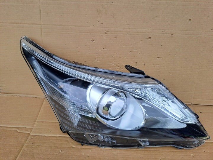 Frontscheinwerfer Toyota Avensis 10000-18825 Rechts Scheinwerfer Headlight SCH7977182261yi