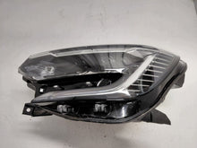 Laden Sie das Bild in den Galerie-Viewer, Frontscheinwerfer Renault Captur II 260600666R Links Scheinwerfer Headlight SCH7978335259xe