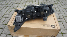 Laden Sie das Bild in den Galerie-Viewer, Frontscheinwerfer Renault Talisman 260100184R Rechts Scheinwerfer Headlight SCH7978637325ec