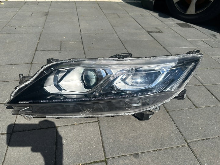 Frontscheinwerfer Mitsubishi Eclipse Cross I 8301D065 Links Headlight SCH7980072169wq