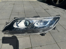 Laden Sie das Bild in den Galerie-Viewer, Frontscheinwerfer Mitsubishi Eclipse Cross I 8301D065 Links Headlight SCH7980072169wq