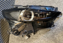 Laden Sie das Bild in den Galerie-Viewer, Frontscheinwerfer Mazda Cx-30 DFR751030 Rechts Scheinwerfer Headlight SCH7984398218jl