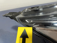 Laden Sie das Bild in den Galerie-Viewer, Frontscheinwerfer Honda Cr-V V A-1025704- W3912 Rechts Scheinwerfer Headlight SCH7987651548du