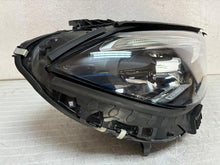 Laden Sie das Bild in den Galerie-Viewer, Frontscheinwerfer Mercedes-Benz W206 A2069068204 LED Rechts Headlight SCH7988925537jn