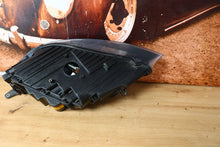 Laden Sie das Bild in den Galerie-Viewer, Frontscheinwerfer Volvo V40 31420008 Rechts Scheinwerfer Headlight SCH7993357083ei