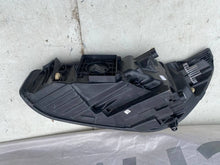 Load image into Gallery viewer, Frontscheinwerfer Ford Focus 00220631 Rechts Scheinwerfer Headlight SCH7993417568pl