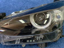 Laden Sie das Bild in den Galerie-Viewer, Frontscheinwerfer Mazda 2 D43N-51040 LED Links Scheinwerfer Headlight SCH8009096987af