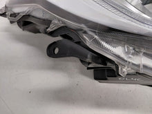 Laden Sie das Bild in den Galerie-Viewer, Frontscheinwerfer Toyota Yaris K0-8EU Rechts Scheinwerfer Headlight SCH8009812174lb