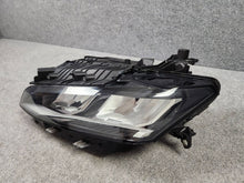 Laden Sie das Bild in den Galerie-Viewer, Frontscheinwerfer Peugeot 308 III 98491165 LED Links Scheinwerfer Headlight SCH8016080602iz
