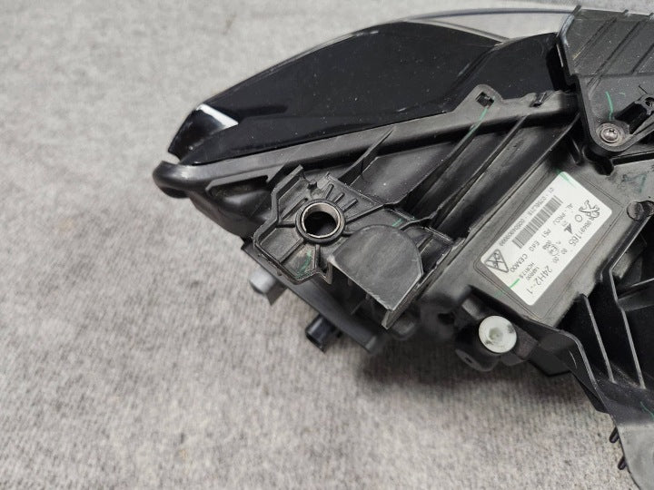 Frontscheinwerfer Peugeot 308 III 98491165 LED Links Scheinwerfer Headlight SCH8016080602iz