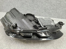 Laden Sie das Bild in den Galerie-Viewer, Frontscheinwerfer Audi A4 B9 8W0941035E LED Links Scheinwerfer Headlight SCH8021028110kq