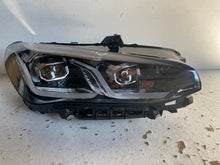 Laden Sie das Bild in den Galerie-Viewer, Frontscheinwerfer BMW 2 Active Tourer U06 5A42248-05 LED Rechts Headlight SCH8024933135gg