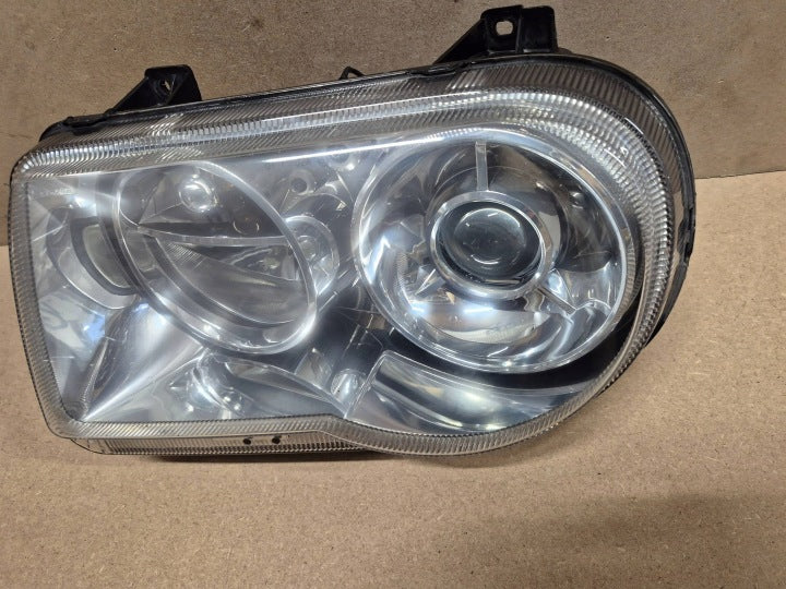 Frontscheinwerfer Chrysler 300c 04805761AG Xenon Links Scheinwerfer Headlight SCH8025174458ad