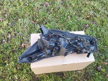 Load image into Gallery viewer, Frontscheinwerfer Nissan Micra I K14 26010-5FA2B LED Rechts Headlight SCH8028739709oh