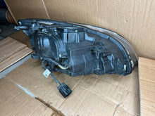 Load image into Gallery viewer, Frontscheinwerfer Volvo V60 I S60 3140253 Links Scheinwerfer Headlight SCH8028897437ta