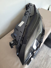 Laden Sie das Bild in den Galerie-Viewer, Frontscheinwerfer Tesla Model 3 1760888-00-E Links Scheinwerfer Headlight SCH8036951281ml