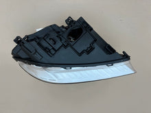 Laden Sie das Bild in den Galerie-Viewer, Frontscheinwerfer Volvo V70 S80 31420013 Links Scheinwerfer Headlight SCH8037659545xg