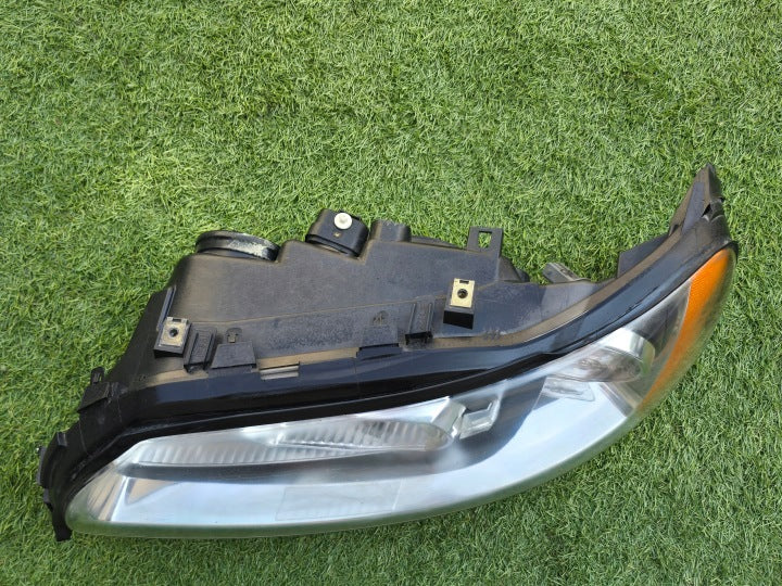 Frontscheinwerfer Volvo V70 30784248 89901008 Links Scheinwerfer Headlight SCH8039358949bw