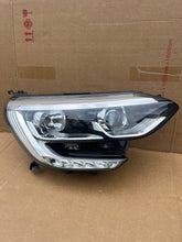 Laden Sie das Bild in den Galerie-Viewer, Frontscheinwerfer Renault Megane IV 260102555R Rechts Scheinwerfer Headlight SCH8040096345ow