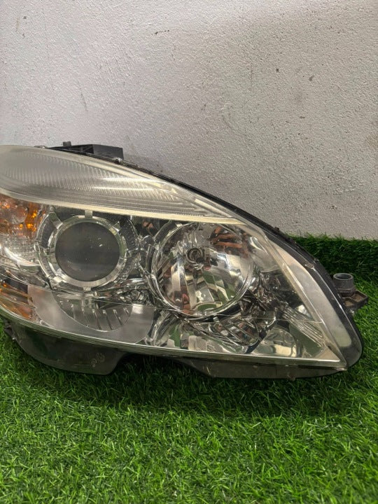 Frontscheinwerfer Mercedes-Benz W204 A2048200261 Rechts Scheinwerfer Headlight SCH8040351644ej