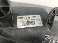 Laden Sie das Bild in den Galerie-Viewer, Frontscheinwerfer Citroën Berlingo 89318039 Links Scheinwerfer Headlight SCH8040982597zx