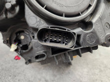 Laden Sie das Bild in den Galerie-Viewer, Frontscheinwerfer Skoda Yeti 5l 5L1941015C Xenon Links Scheinwerfer Headlight SCH8042192986bh