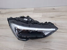 Laden Sie das Bild in den Galerie-Viewer, Frontscheinwerfer Audi Q3 83A941012 Rechts Scheinwerfer Headlight SCH8044687145ga