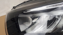 Laden Sie das Bild in den Galerie-Viewer, Frontscheinwerfer Iveco Daily VI I 05802711800 Links Scheinwerfer Headlight SCH8046909017dm