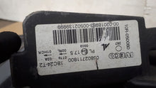 Laden Sie das Bild in den Galerie-Viewer, Frontscheinwerfer Iveco Daily VI I 05802711800 Links Scheinwerfer Headlight SCH8046909017dm