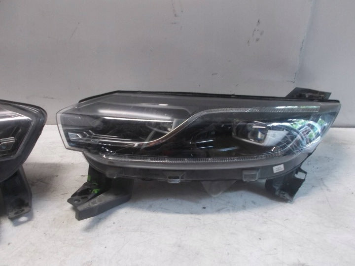 Frontscheinwerfer Renault Espace V 260108498R 260608372 Ein Satz Headlight SCH8047113911cx