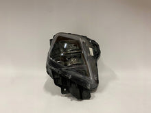 Laden Sie das Bild in den Galerie-Viewer, Frontscheinwerfer Hyundai Tucson 92101N7800 Links Scheinwerfer Headlight SCH8050921811pa