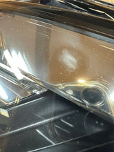 Laden Sie das Bild in den Galerie-Viewer, Frontscheinwerfer VW 7L1941035 LED Links Scheinwerfer Headlight SCH8057602330kn