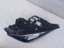 Laden Sie das Bild in den Galerie-Viewer, Frontscheinwerfer Mercedes-Benz W206 A2069068204 Rechts Scheinwerfer Headlight SCH8068683447vp