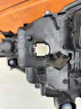 Load image into Gallery viewer, Frontscheinwerfer Toyota Yaris Cross 811300DP30 Rechts Scheinwerfer Headlight SCH8068712805yv